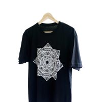 white diamond accento black tshirt side