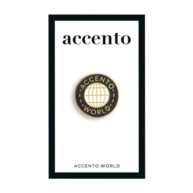 accento world pin gold packaging